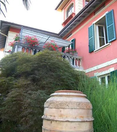 Villa Como Lake Affittacamere